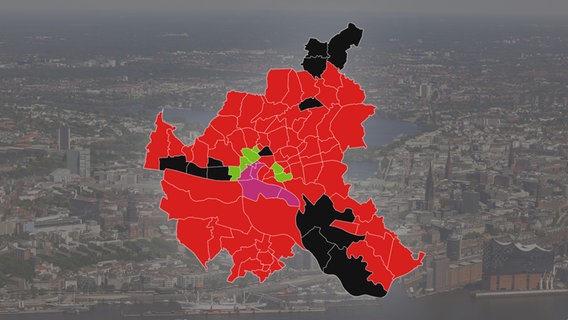 Eine Stadtteilkarte von Hamburg vor einem Luftbild der Stadt. © picture alliance/dpa | Christian Charisius, Statistik Nord 