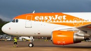 Eine Maschine der britischen Fluggesellschaft Easyjet. © picture alliance / empics Foto: David Parry