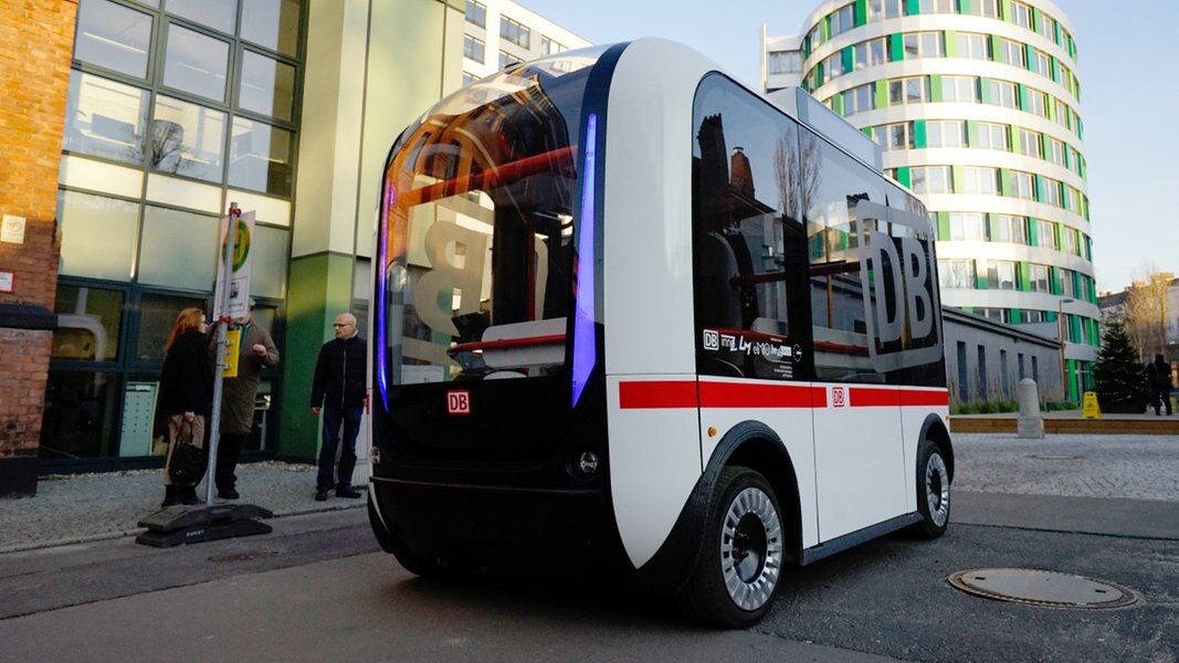 Selbstfahrende Busse für die Hafencity NDR.de