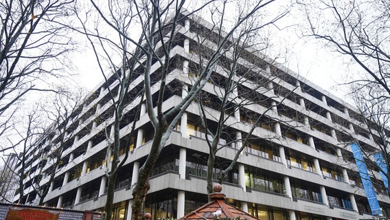 Die ehemalige zentrale der HSH Nordbank am Gerhart-Hauptmann-Platz in der Hamburger Innenstadt. © picture alliance / dpa Foto: Marcus Brandt