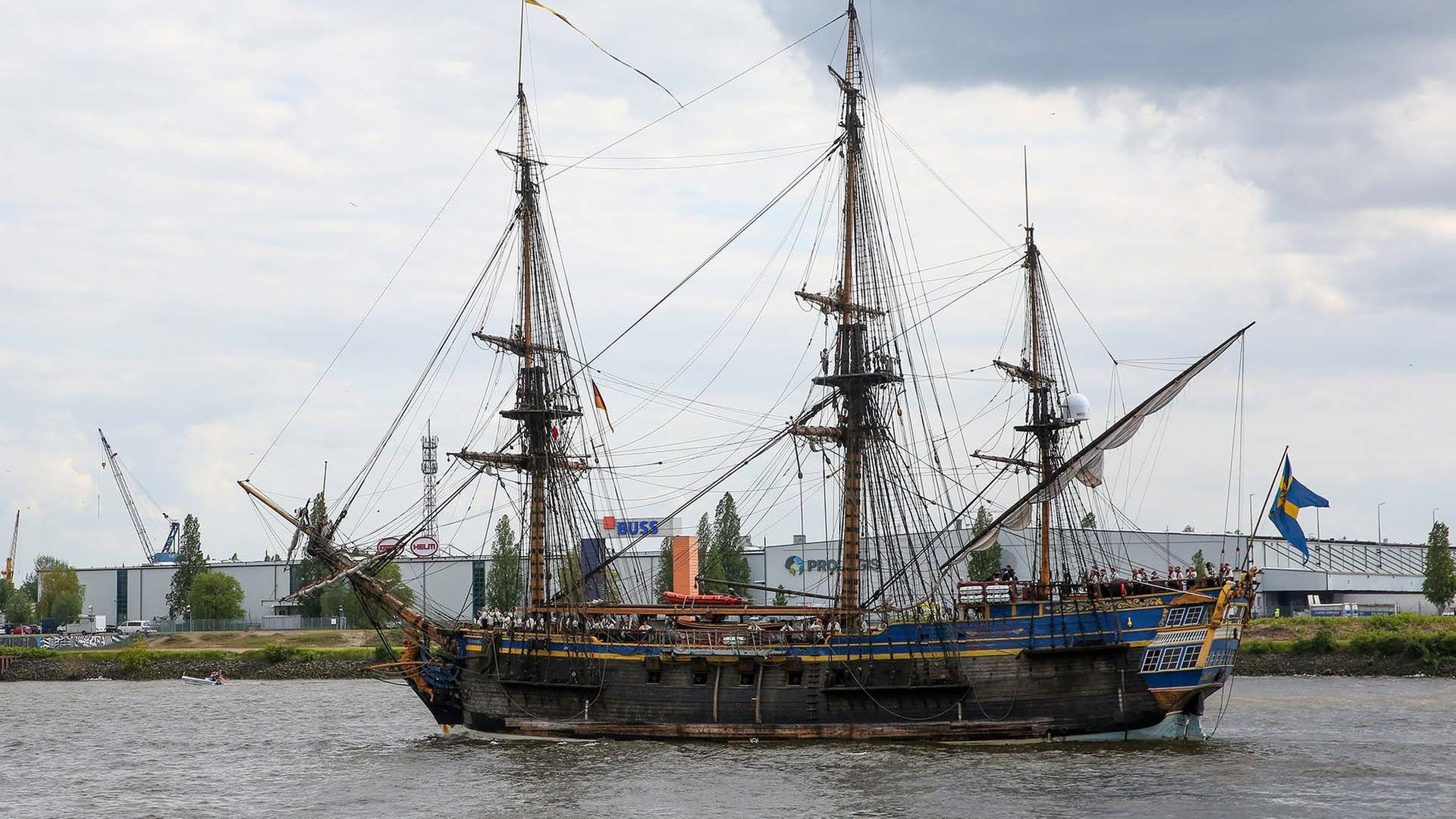 „Götheborg of Sweden“: Größter hochseetauglicher Holzsegler in Hamburg