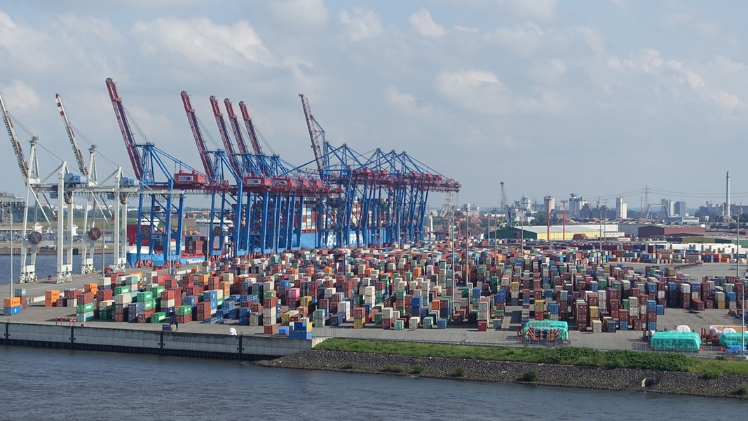 Container im Hamburger Hafen (Archivbild).
