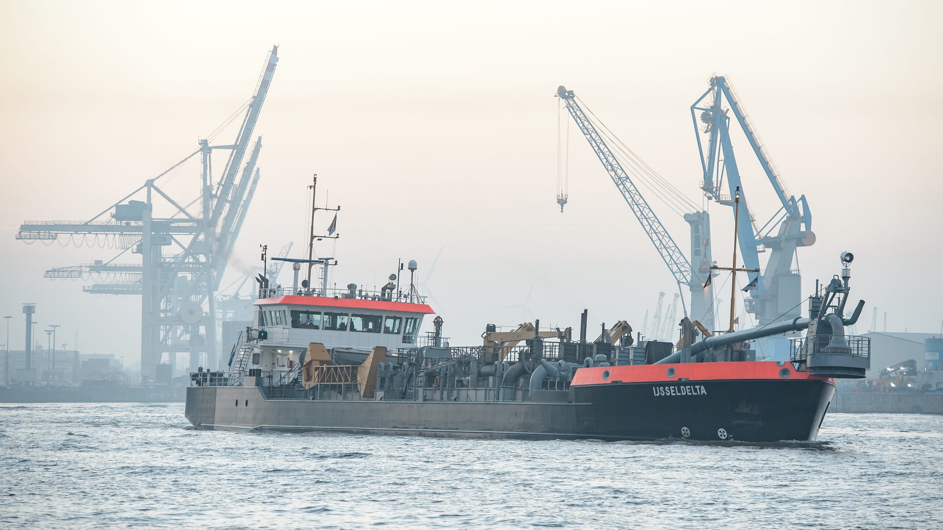 Hamburg stellt Antrag für Schlickverklappung auf hoher See