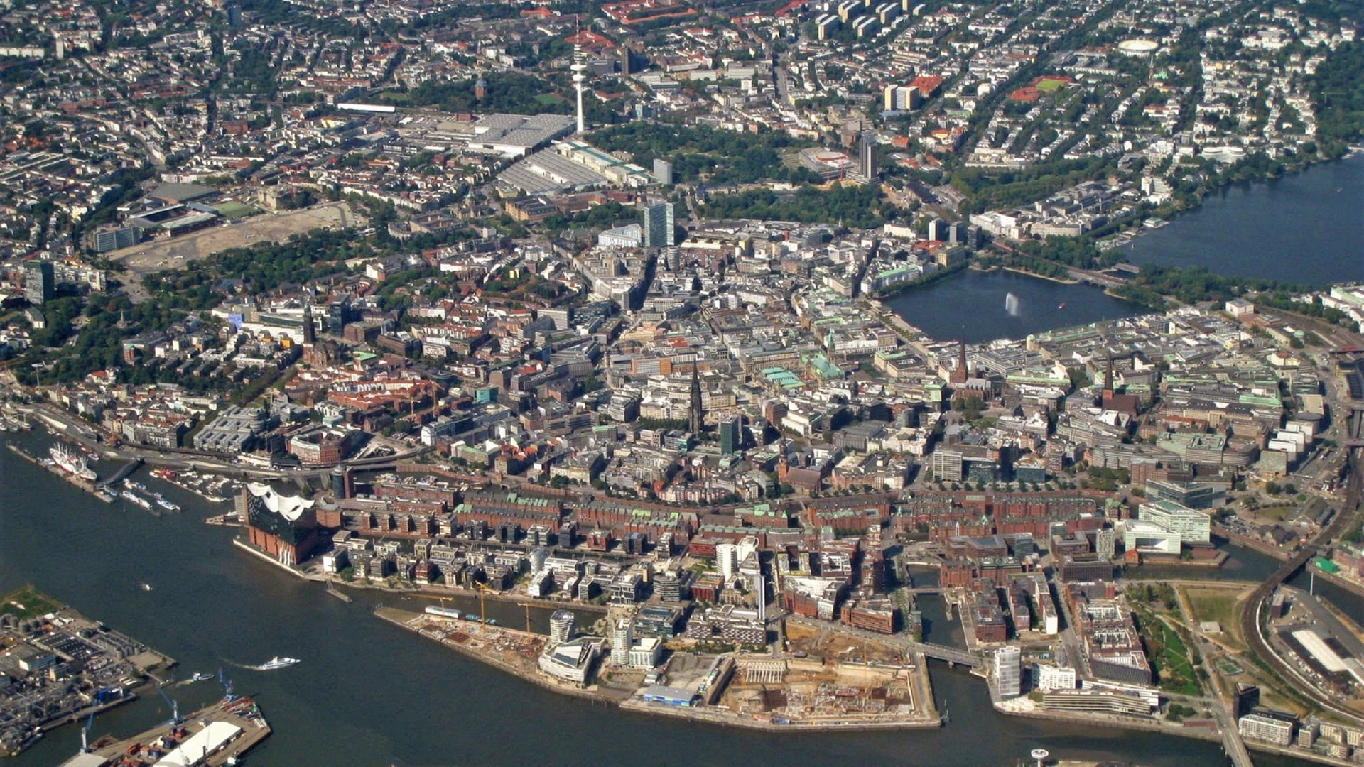 Hamburg sucht attraktive Verbindung von Innenstadt und Hafencity