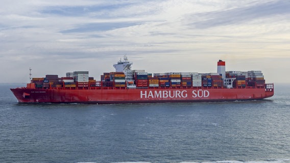 Containerschiff "Cap San Sounio" der deutschen Reederei Hamburg Süd. © picture alliance / imageBROKER | alimdi / Arterra 