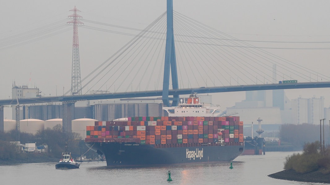 Reederei Hapag-Lloyd transportiert wieder mehr Container