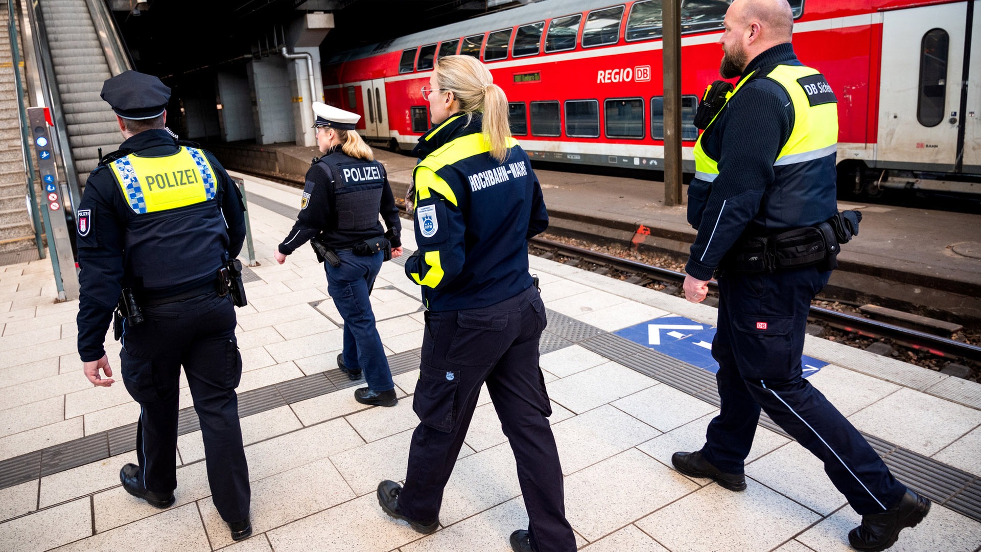 Hamburger Hauptbahnhof: „Quattro“-Streifen werden ausgeweitet