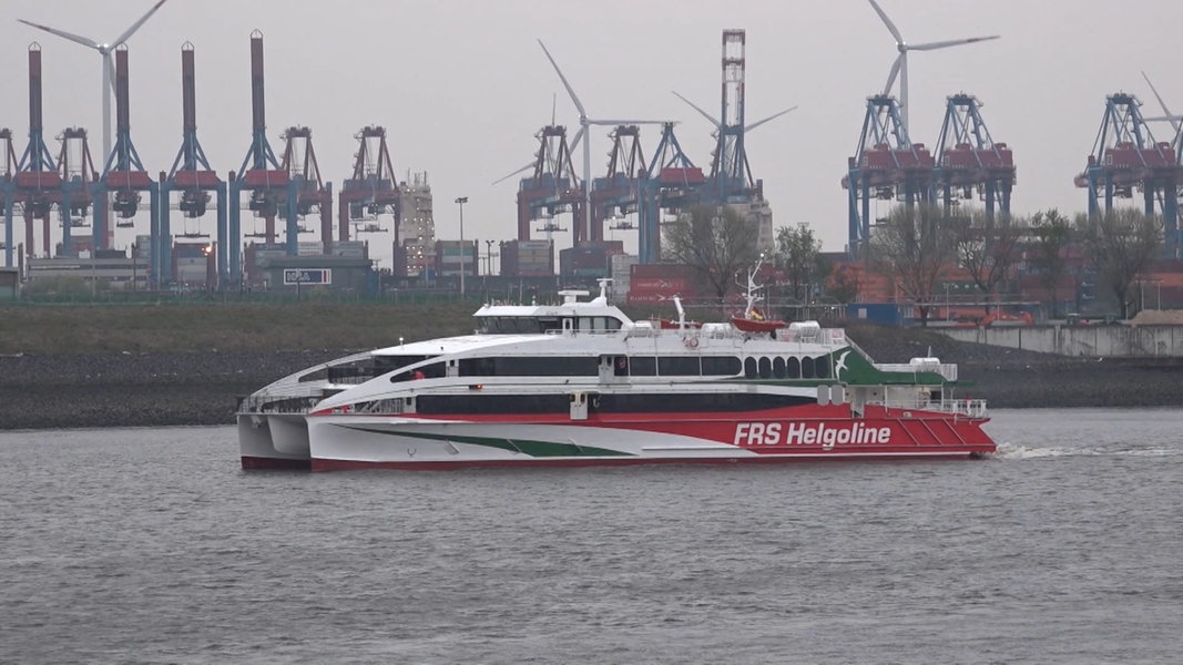 katamaran helgoland sturm