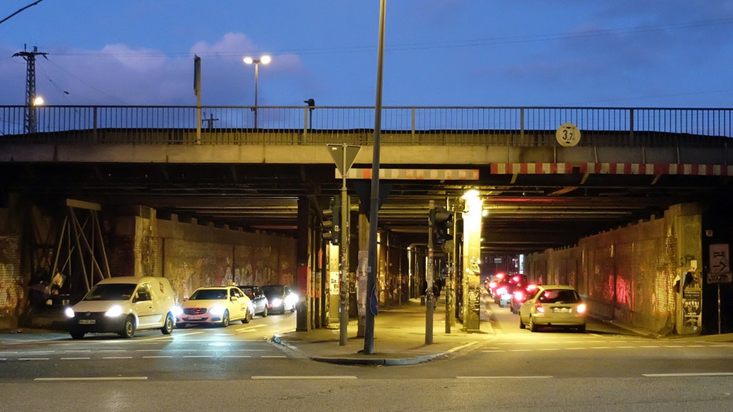 Lessingtunnel in Altona wieder frei NDR.de Nachrichten