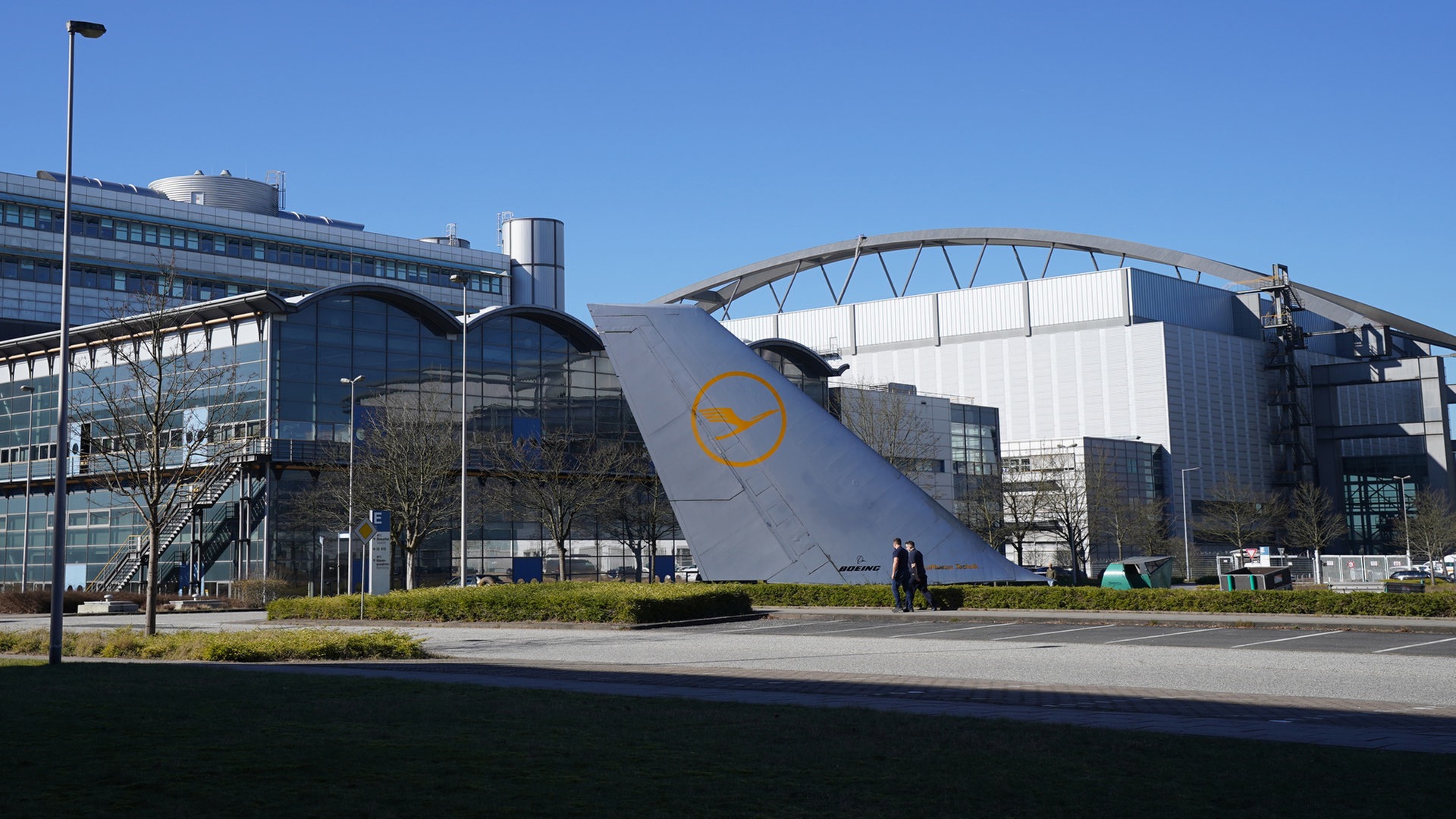 Lufthansa Technik plant 1.000 neue Jobs in Hamburg