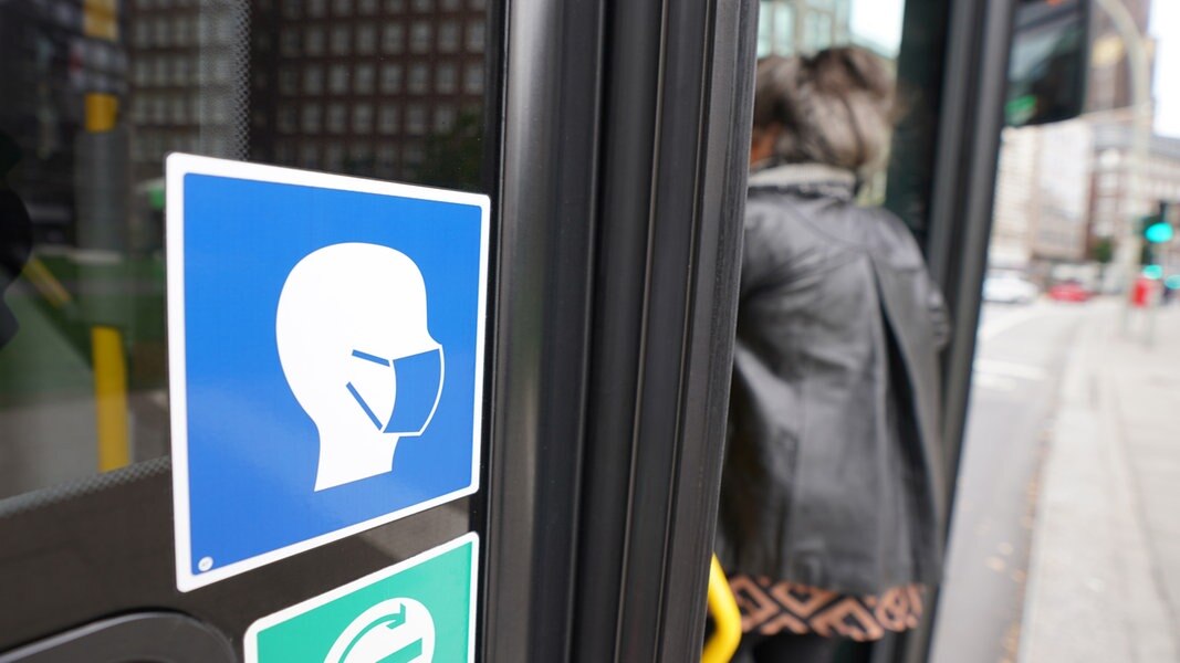 83,000 violations of the obligation to wear masks on Hamburg buses and trains |  NDR.de – News