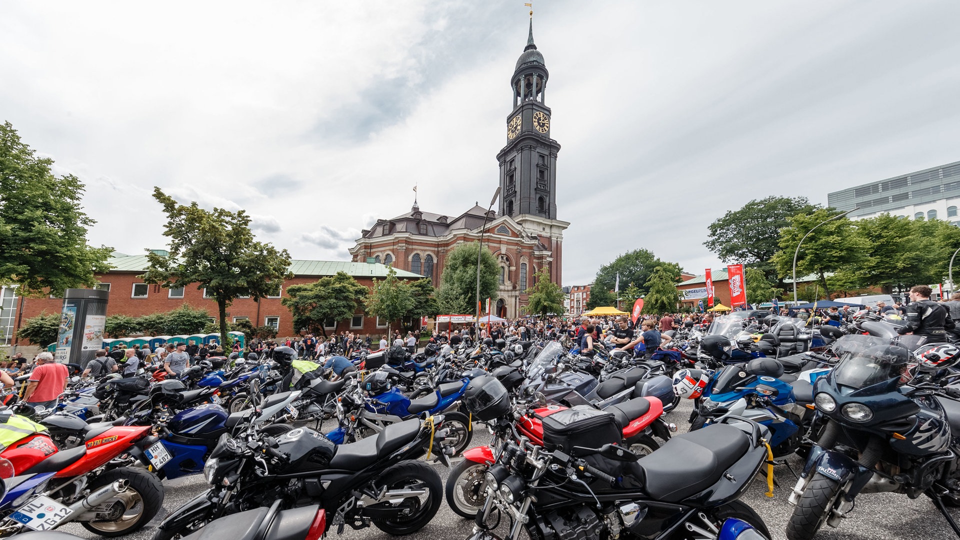 Motorradgottesdienst im Hamburger Michel findet wieder statt