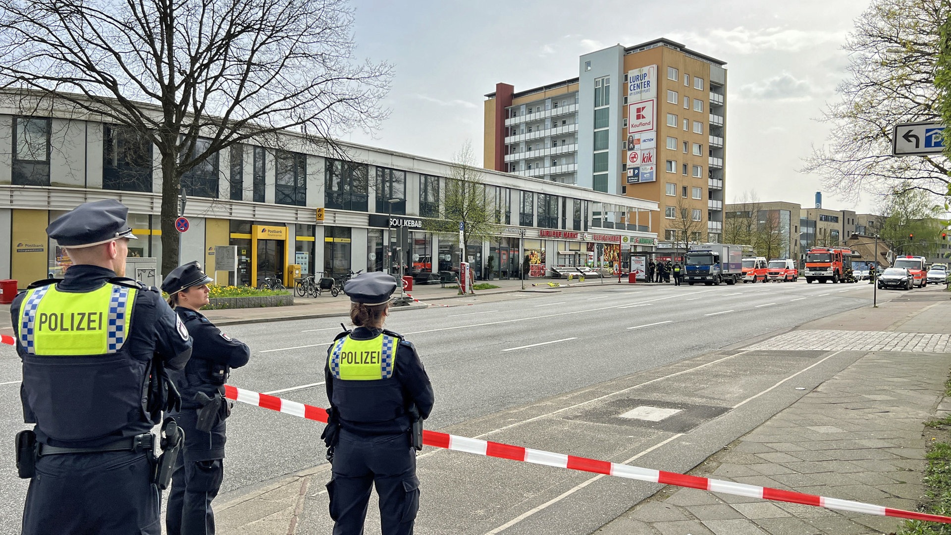 Hamburg: Bombenentschärfer beendet Einsatz in Bankfiliale