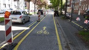 Pop-up-Radweg in einer Baustelle auf dem Sievekingdamm in Hamburg © CityNewsTV Foto: Frank Bründel