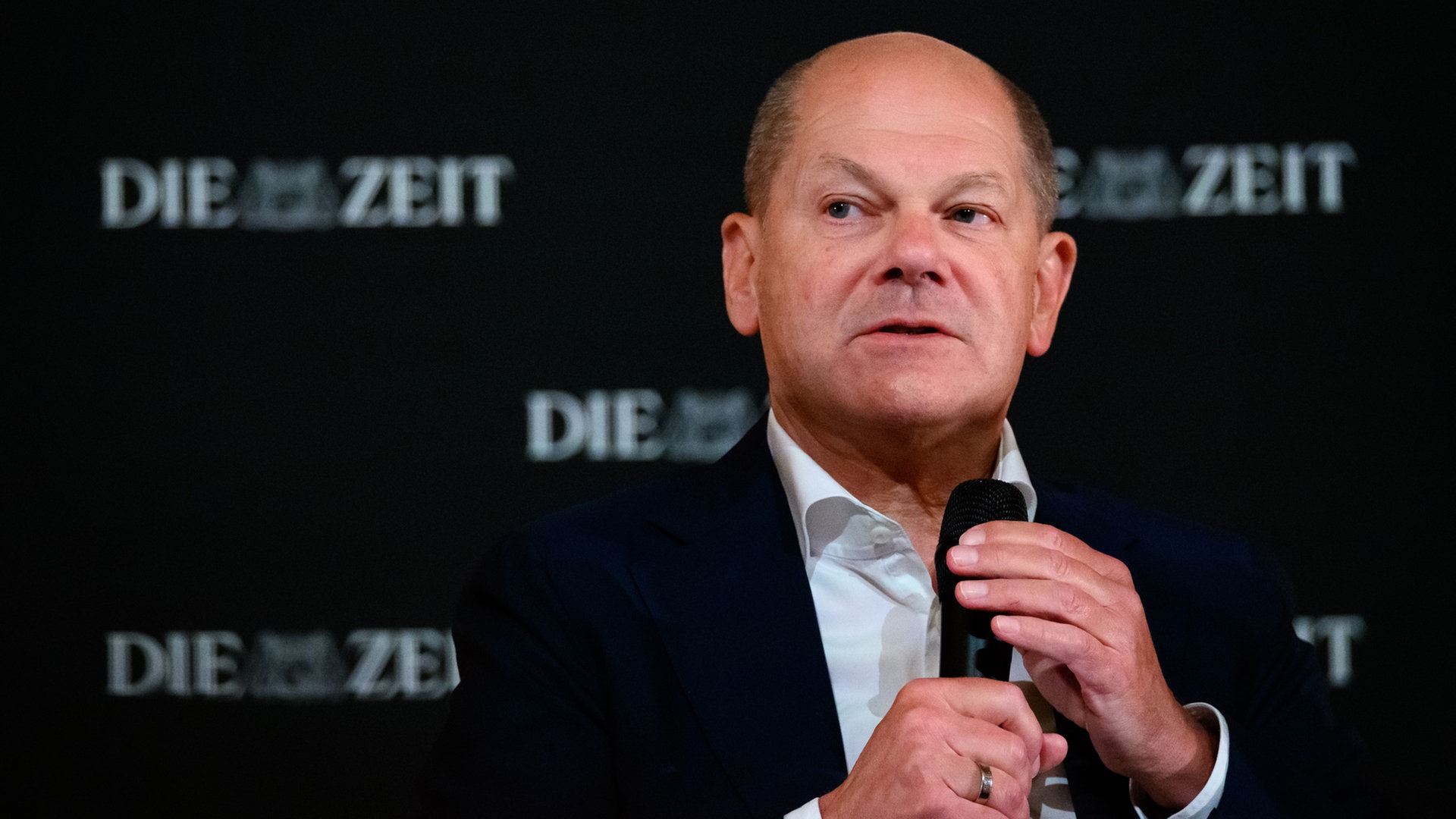 Scholz in Hamburg: AfD profitiert von Unsicherheit