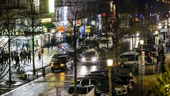 Steindamm in Hamburg bei Nacht © IMAGO / Lars Berg Foto: Lars Berg