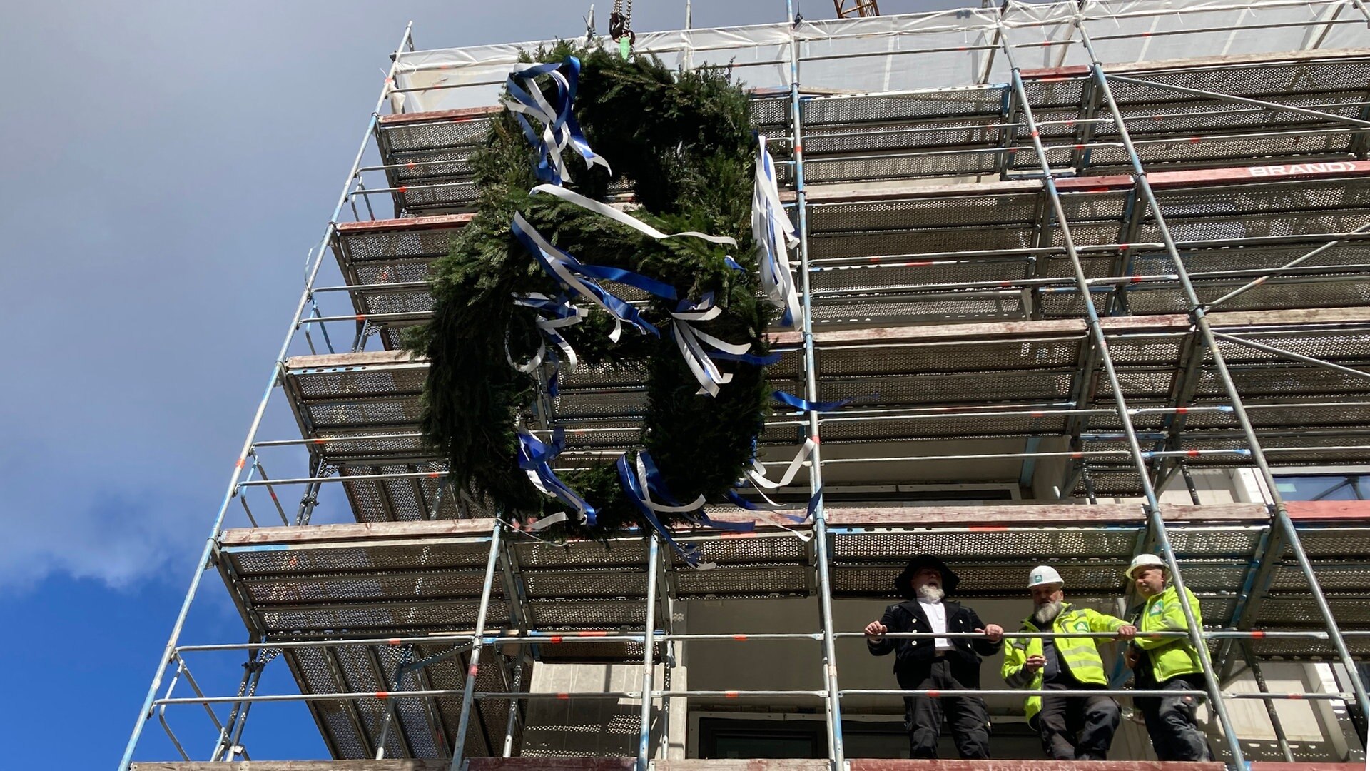 SAGA feiert Richtfest für Neubauquartier in Stellingen