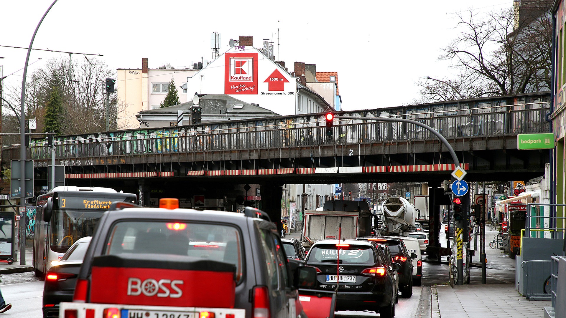 Bauarbeiten: Engpässe an Stresemannstraße und Elbchaussee