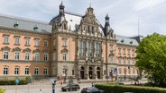 Blick auf das Strafjustizgebäude des Landgerichts Hamburg. © picture alliance/dpa Foto: Markus Scholz