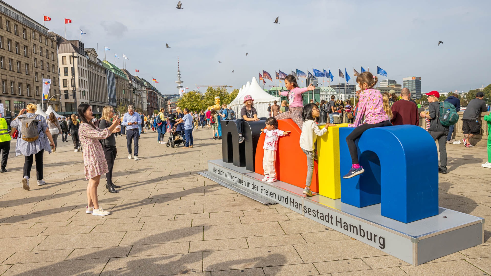 Tag der Deutschen Einheit 2023 in Hamburg