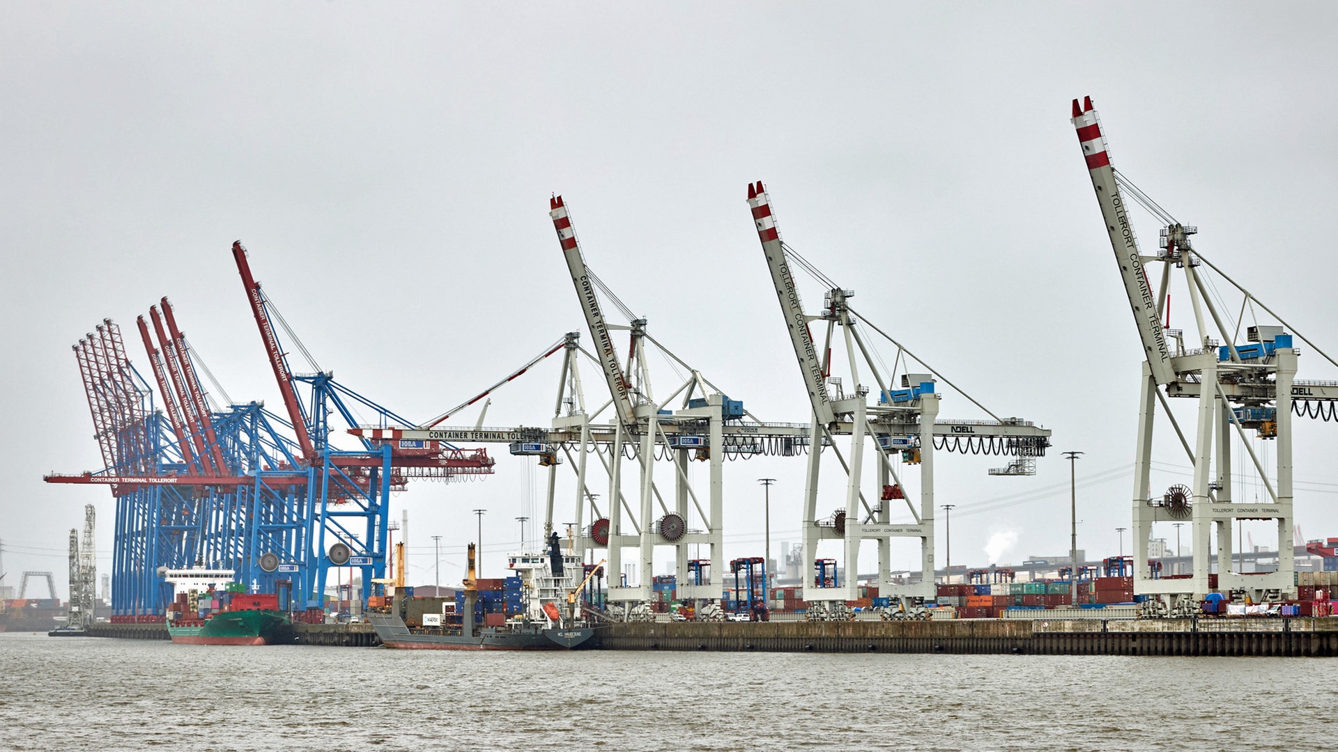 Hamburger Hafen: Chinas Einstieg wieder fraglich