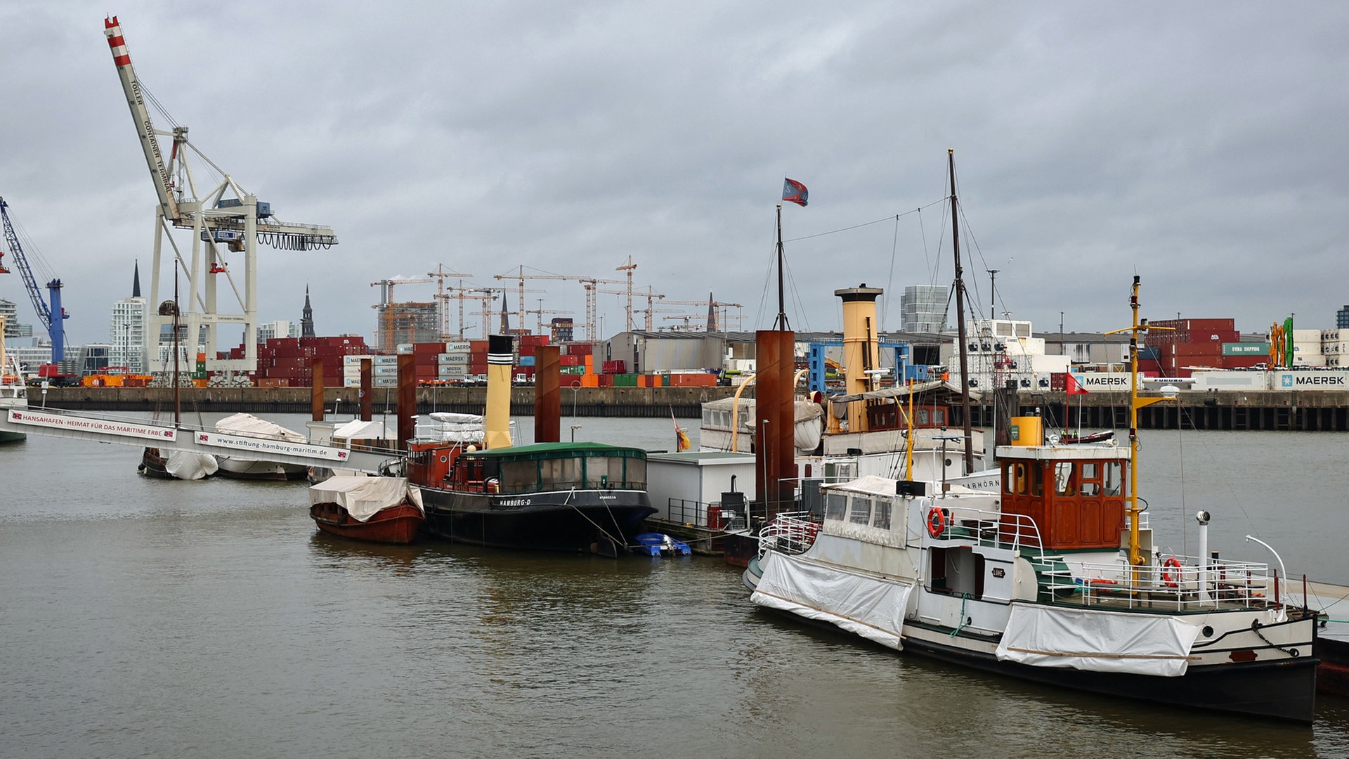 Traditionsschiffe in Hamburg: Ehrenamtliche Seeleute gesucht