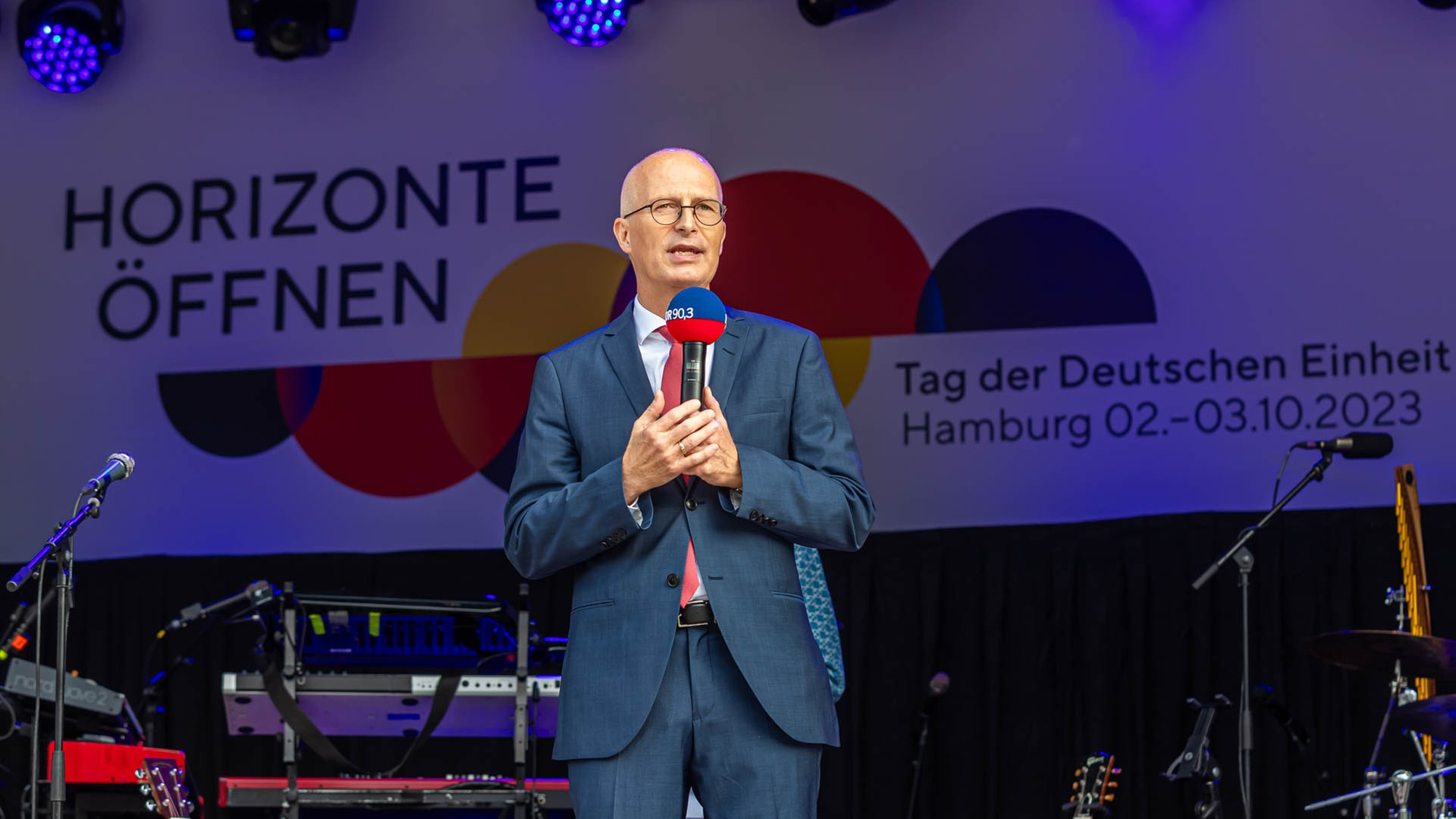 Tag der Deutschen Einheit: Feier in Hamburg mit Bürgerfest gestartet