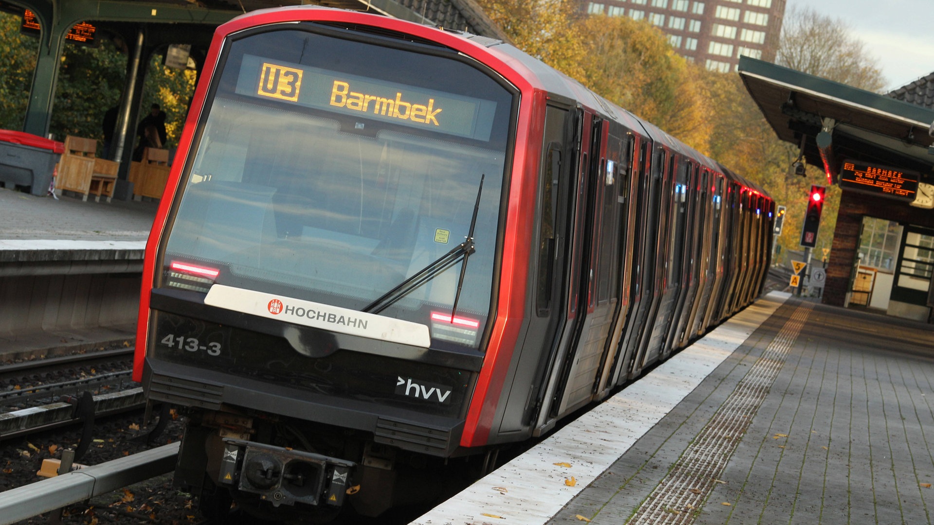 U-Bahn in Hamburg: U3-Teilstück für sechs Wochen gesperrt