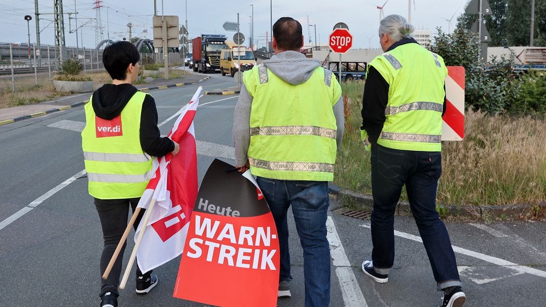 Hamburg: Ver.di-Warnstreik unter anderem bei Kitas und Müllabfuhr