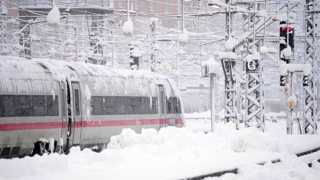 Schnee In Bayern: Lage Normalisiert Sich Langsam | NDR.de - Nachrichten ...