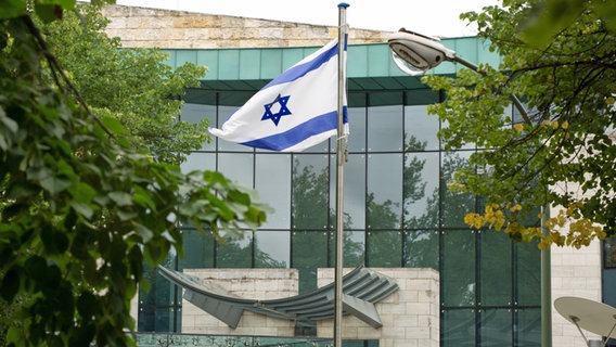 Die Botschaft des Staates Israel in Berlin © Soeren Stache/dpa 