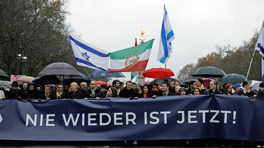 Demonstration Gegen Antisemitismus In Berlin | NDR.de - Nachrichten ...