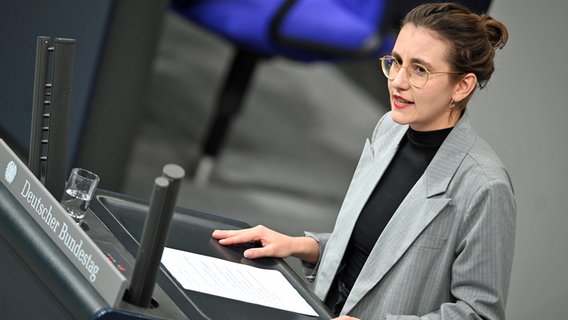 Deborah Düring (Grüne) bei einer Rede im Bundestag. © dpa picture alliance Foto: Rabea Gruber