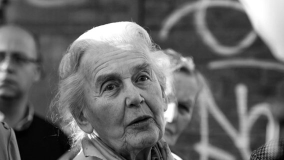 Die Holocaust-Leugnerin Ursula Haverbeck © NDR 