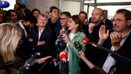 Die Vorsitzenden der linken Parteien in Frankreich nach der EU-Wahl bei einer Pressekonferenz. © picture alliance/dpa/MAXPPP | Olivier Corsan 