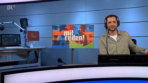 Diskussionsteilnehmer bei der Sendung "Mitreden!" © NDR Foto: Screenshot