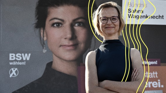 Katja Wolf, Landesvorsitzende des Bündnis Sahra Wagenknecht (BSW) und Spitzenkandidatin für die Landtagswahl in Thüringen, steht vor einem Plakat. © picture alliance Foto: Martin Schutt