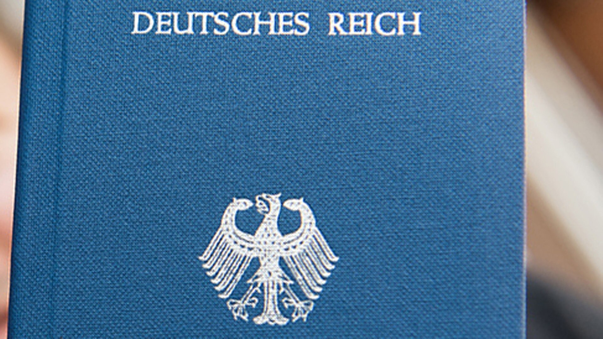 Verfassungsschutz zählt mehr Reichsbürger in Hamburg