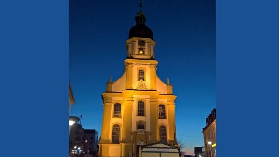 Die evangelische Kreuzkirche in Suhl © NDR Foto: Jörg Wunram