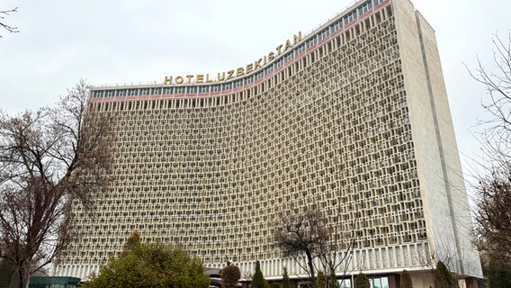 Das Hotel Uzbekistan in Taschkent © NDR Foto: Dennis Burk