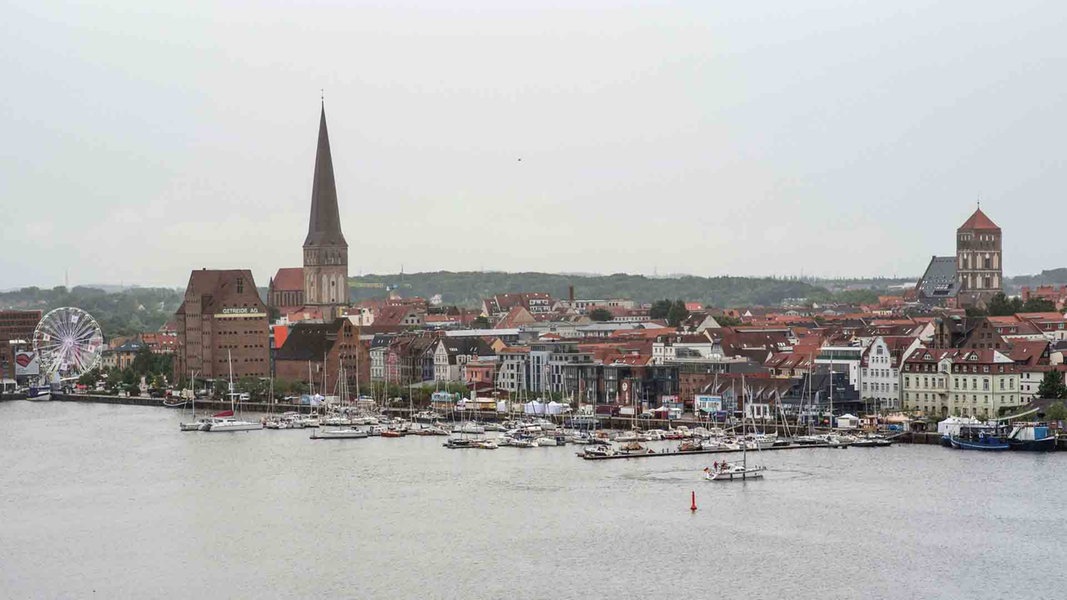 400.000 Besucher auf dem Hansetag in Rostock NDR.de