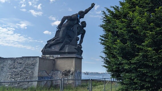 Matrosendenkmal in Rostock © NDR Foto: Katja Bülow