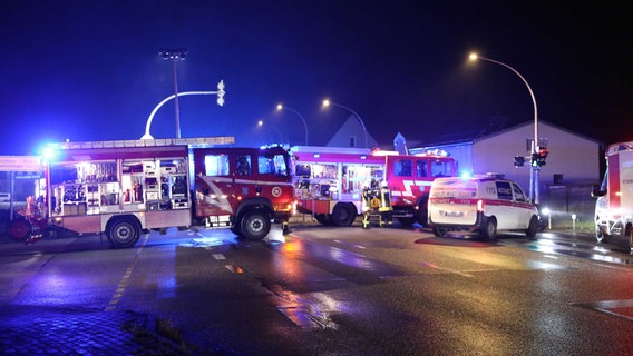 Ein medizinischer Notfall hat bei Sievershagen zu einem schweren Unfall geführt. © NonstopNews Rostock Foto: Stefan Tretropp