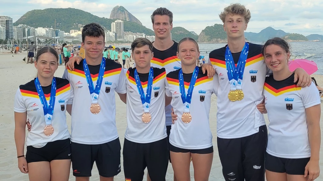 Doppel-Gold: Rostocker Wasserspringer gewinnt zweimal bei WM