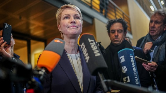 Manuela Schwesig (SPD), Ministerpräsidentin von Mecklenburg-Vorpommern bei einer Pressekonferenz im Jakob-Kaiser-Haus in Berlin. © dpa-Bildfunk Foto: Kay Nietfeld/dpa