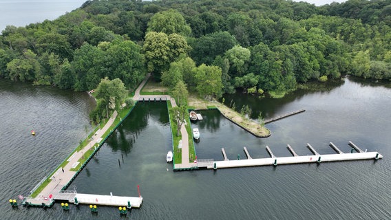 Ein Luftbild der Insel Kaninchenwerder in Schwerin. © Daniel Kraus 