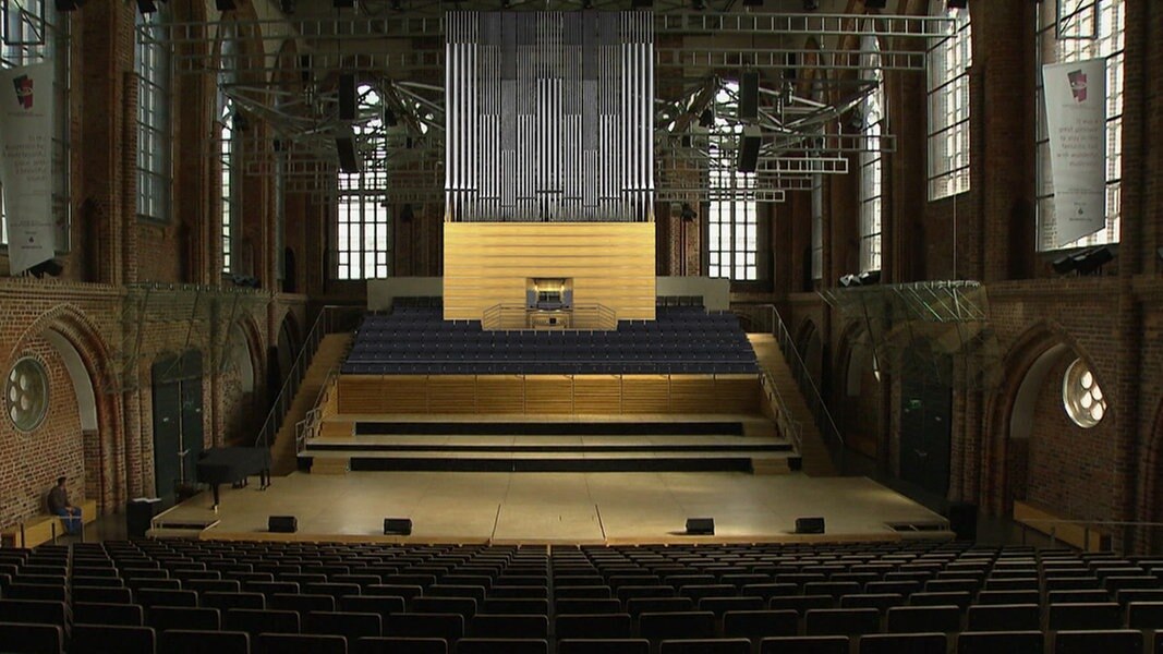 Konzertkirche Neubrandenburg: Die Orgel kommt | NDR.de ...