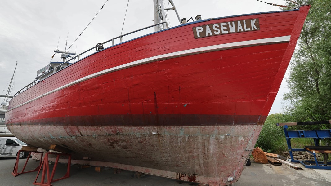 Für einen Euro: Traditionskutter in Warnemünde zum Verkauf