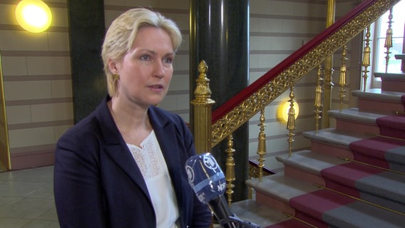 Prime Minister Manuela Schwesig during an interview with the NDR.  © NDR Photo: Screenshot