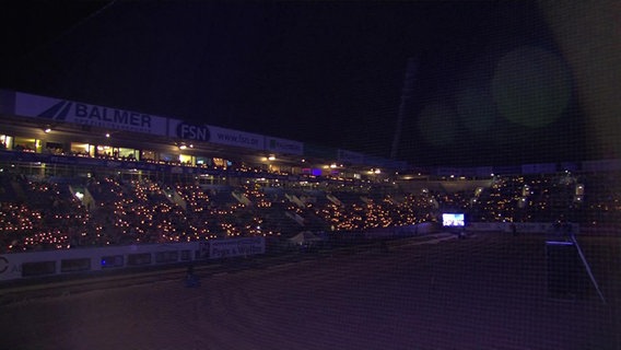 Weihnachtssingen im Ostseestadion Rostock © NDR 